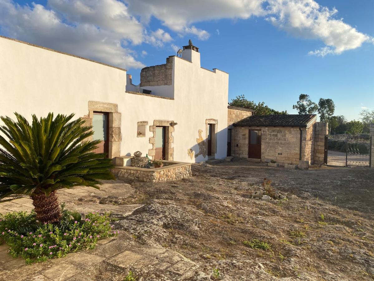 Agriturismo Masseria Saittole Carpignano Salentino Exterior foto